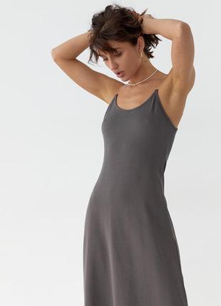 Женский графитовый серый длинный сарафан платье макси с тонкими бретелями4 фото