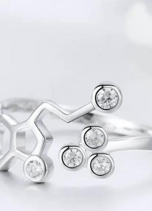 Кольцо серебряное женское молекула серотонина5 фото