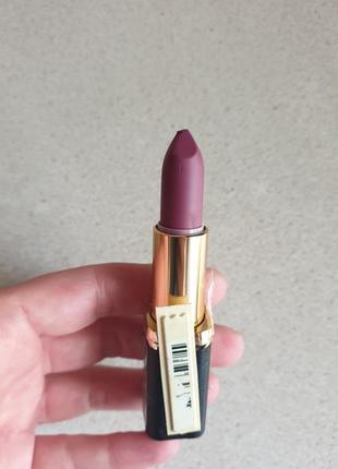 Loreal color riche matte матова помада8 фото