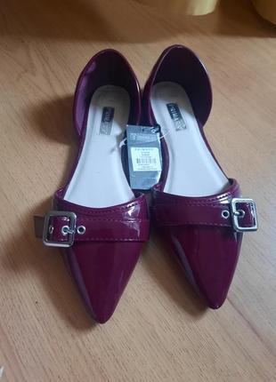 Очень красивые туфли новые балетки босоножкие лаковые цвета бургунди 36.5 primark4 фото