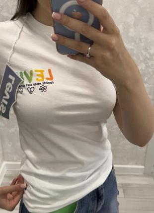 Футболка levis