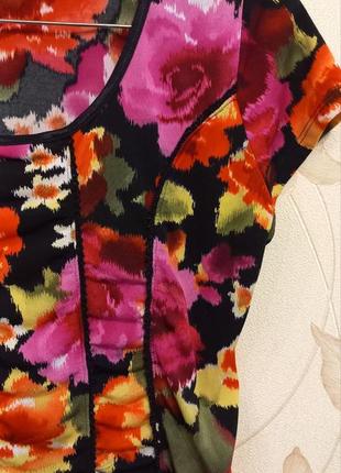 Блузка летняя, яркая и нарядная, разм.l3 фото