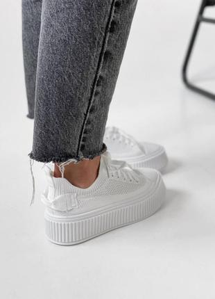 Білі текстильні кросівки в сіточку,  на шнурівку9 фото