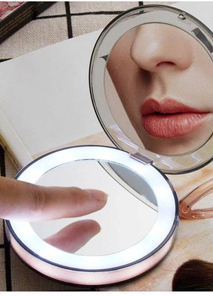 Кишенькове дзеркало для макіяжу з led підсвічуванням uft cm2 8.5х1.75 см