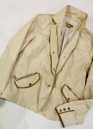 Классная куртка, ветровка, жакет massimo dutti1 фото