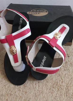 Сандали кожані elegance