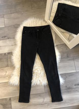 Черные джинсы 31
