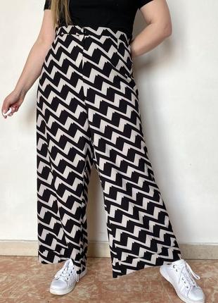 Широкие штанишки