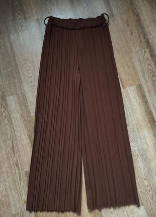 Брендовые плиссированные штаны брюки плиссе с эластичной талией5 фото