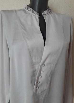 Элитная,шикарная,женственная нюдовая блуза anna scott,с вырезом горловины на запах1 фото
