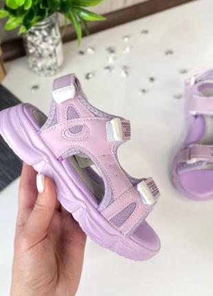 Ніжні, модні та зручні босоніжки для дівчаток.💜