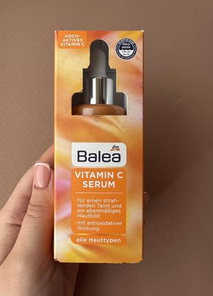 Сироватка для обличчя з вітаміном с balea vitamin c serum