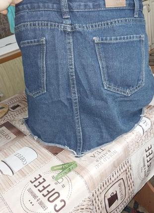 Стильна джинсова спідничка на ґудзиках6 фото