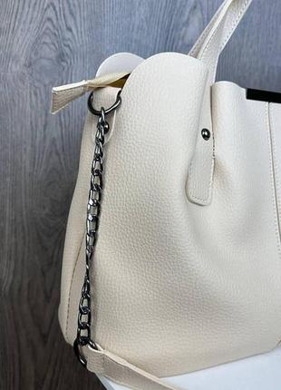 Жіноча сумка на плече екошкіра люкс-якість. модна сумочка для жінок класична молочний3 фото
