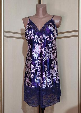 Легкая ночная рубашка на бретельках