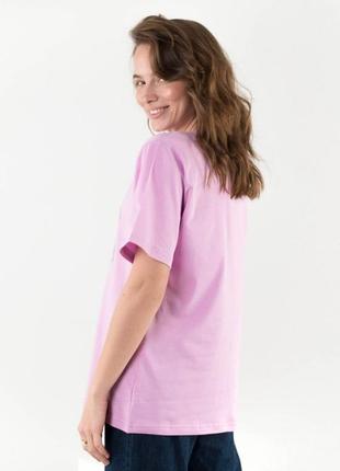 Стильная розовая футболка с рисунком стразами оверсайз2 фото