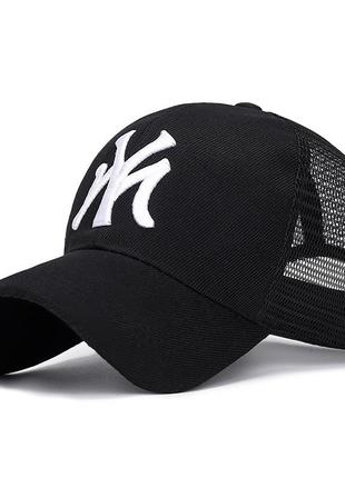 Кепка чорна бейсболка трендова в стилі new york yankees нова якісна1 фото