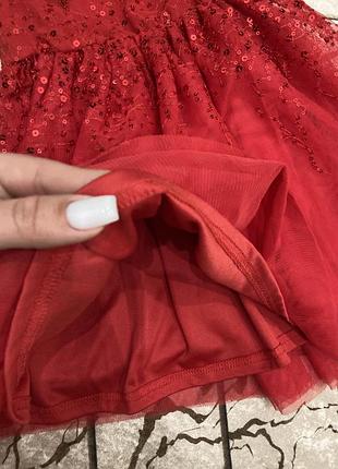 Червоне платтчко в паєтках на дівчинку 2