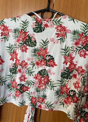 Блузка укороченная цветочный принт4 фото