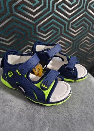 Босоножки, сандали