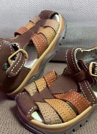 Baby club итальянские кожаные детские сандалии идеальны