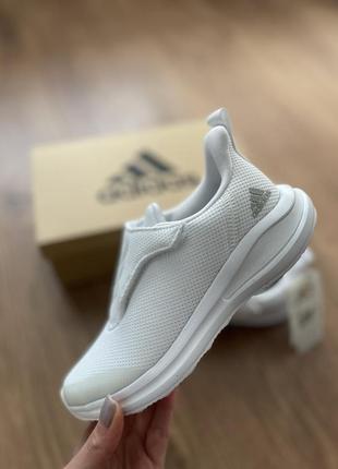 Кросівки adidas/кросівки на дівчинку/ білі кросівки adidas8 фото