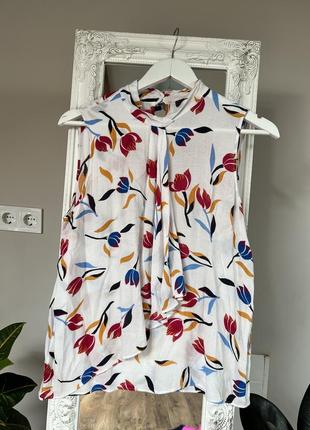 Нежная блуза с тюльпанами m блузка под шею шифон с воланом1 фото