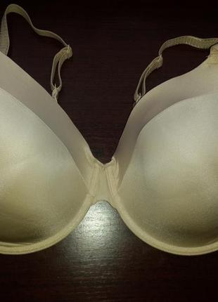 Бежевый бюстгальтер 90 dd  ( 40 dd )