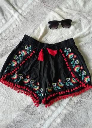 Крутые шорты от primark