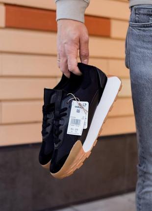 Чоловічі кросівки adidas futro mixr black white 44