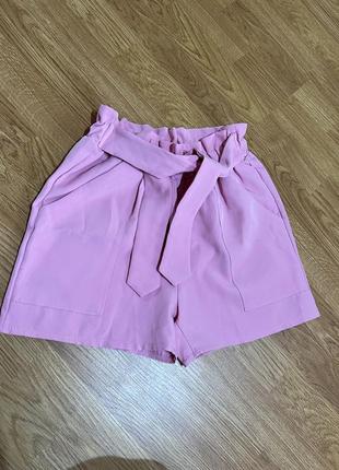Шорти