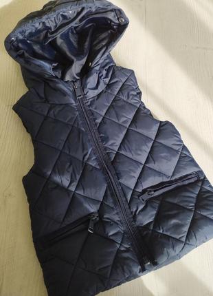 Желетка zara 104p