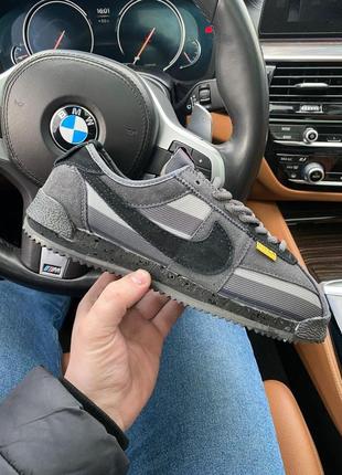 Чоловічі кросівки nike cortez grey black v3 / smb