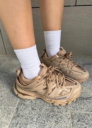 Трендовые женские кроссовки в стиле balenciaga track brown светло-коричневые5 фото