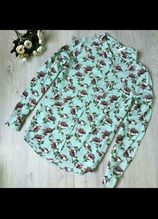 Рубашка в цветорчный принт