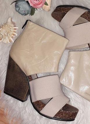 Очень крутые босоножки-боты от vagabond