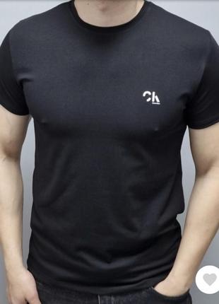 Мужская хлопковая футболка полномерная приталенная хорошего качества calvin klein1 фото