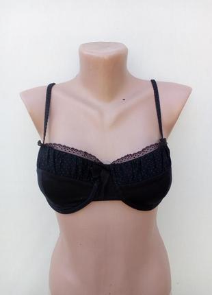 Бюстгалтер в дрібний горошок