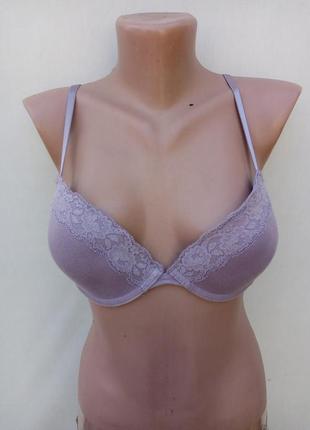 Сиреневый бюстгалтер