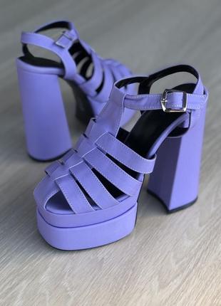 Босоніжки на платформі та високих підборах! яскраві кольори!