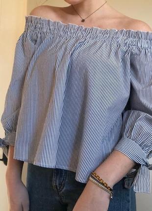 Блуза топ з відкритими плечима сорочка з бантом ззаду