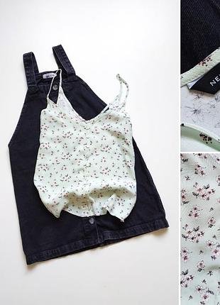 Красивая майка на бретельках с пуговицами спереду от new look