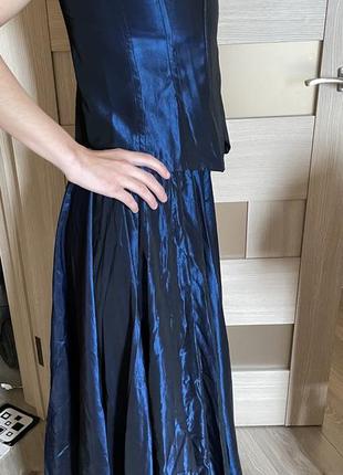 Сукня (корсет і спідниця)