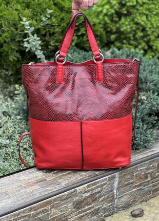 Tod’s итальялия стильная вместительная яркая сумка шоппер оригинал8 фото