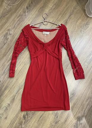 Червоне плаття emilio  pucci /випускне плаття/вечірнє плаття1 фото