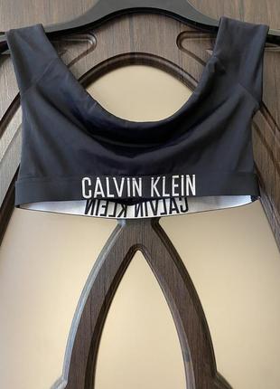 Шикарный, базовый, топ, для спорта, черного цвета, от дорогого бренда: calvin klein 👌4 фото