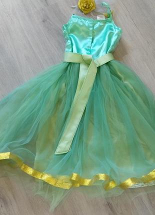 Фирменное нарядное платье для девочки.7 фото