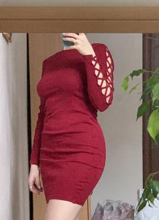 Ефектна приталена сукня1 фото