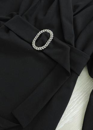 Нова чорна сукня з поясом6 фото