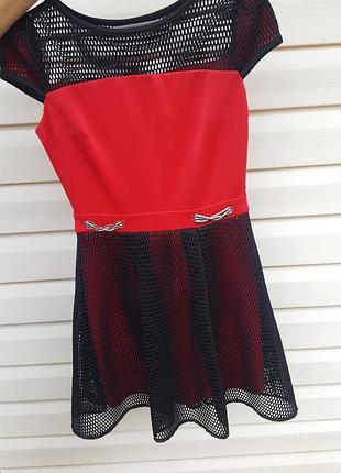 Жіноче плаття